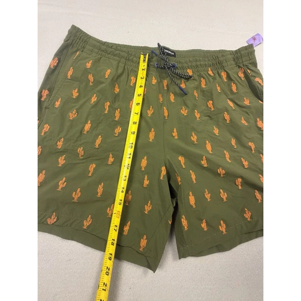 Bonobos men swim